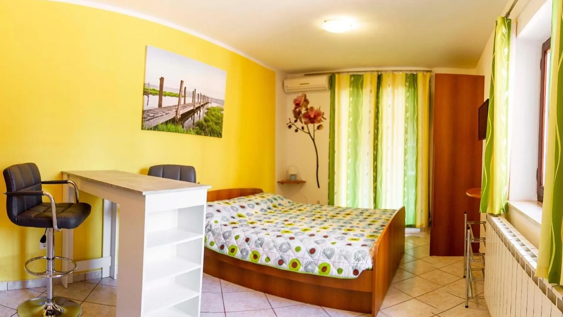 Apartment Appartement In Pula Mit Eigenem Balkon Croatia
